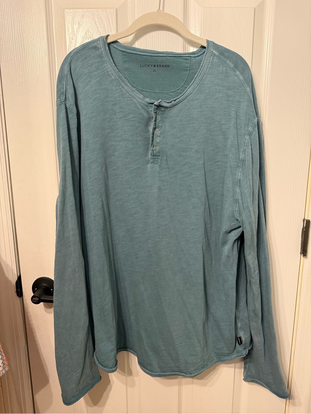 Lucky Brand Men’s Long-Sleeve Henley in Seafoam